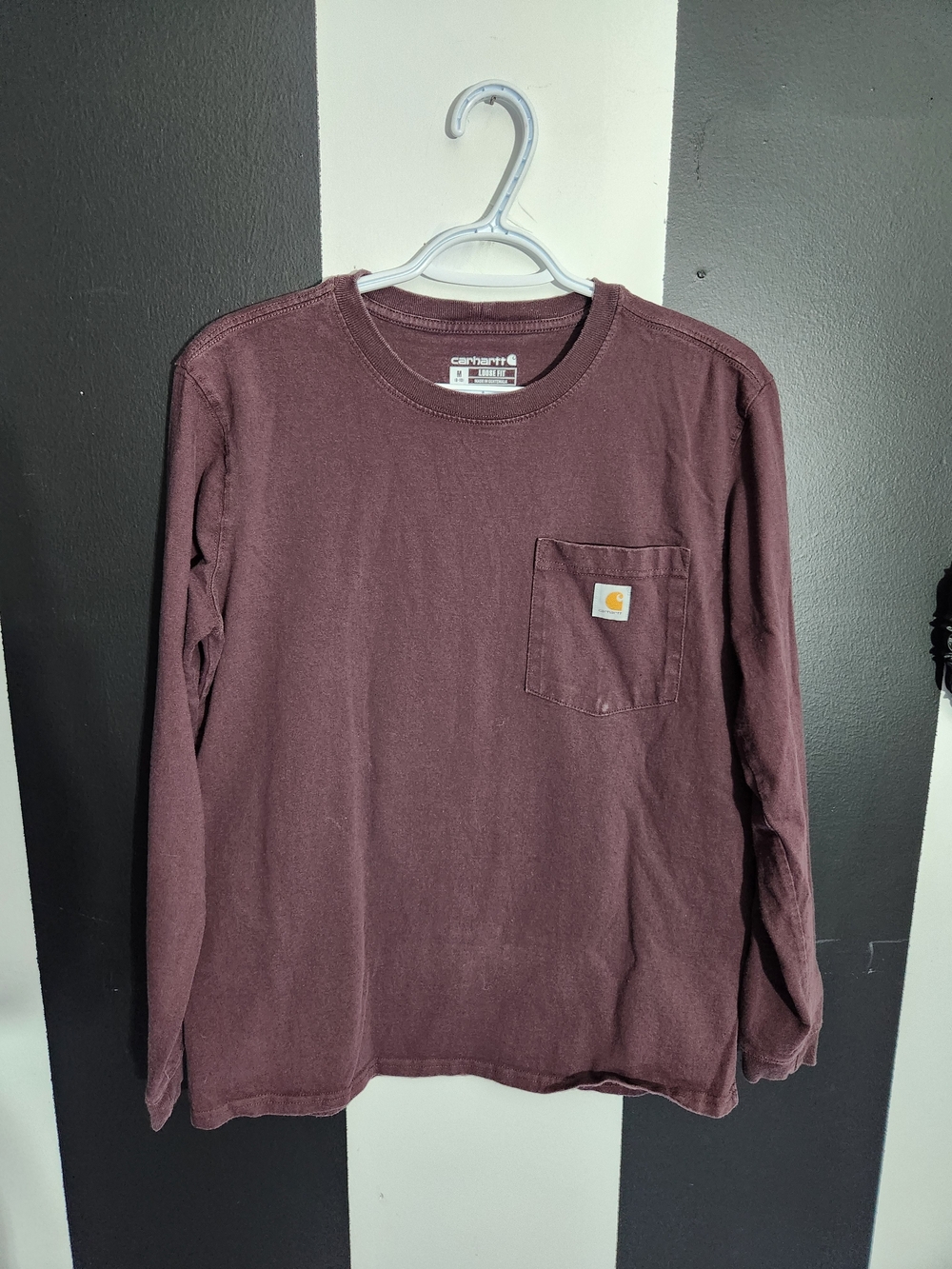 Carhartt Loose Fit Long Sleeve Tee in Maroon